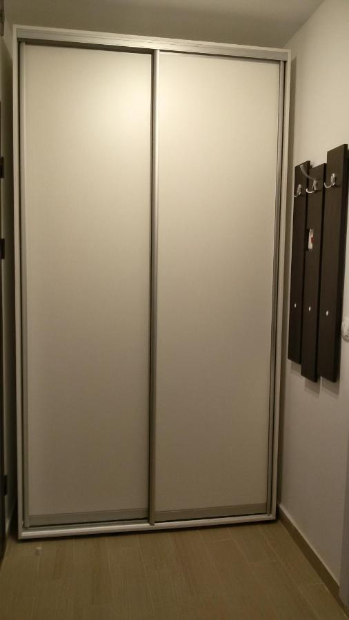 парк юлия Apartment *